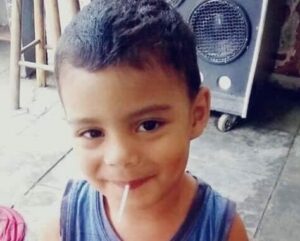 A história se repete: Casal de lésbica tortura e mata criança de apenas três anos 2 30256334 ED62 420D ACFF 38682F136EC1