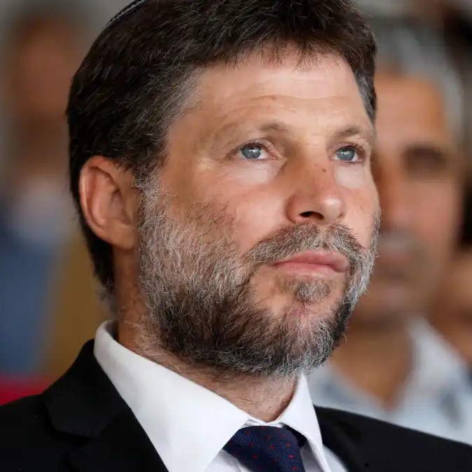 Ministro israelense diz que pode ser justo e moral matar de fome 2 milhoes em Gaza