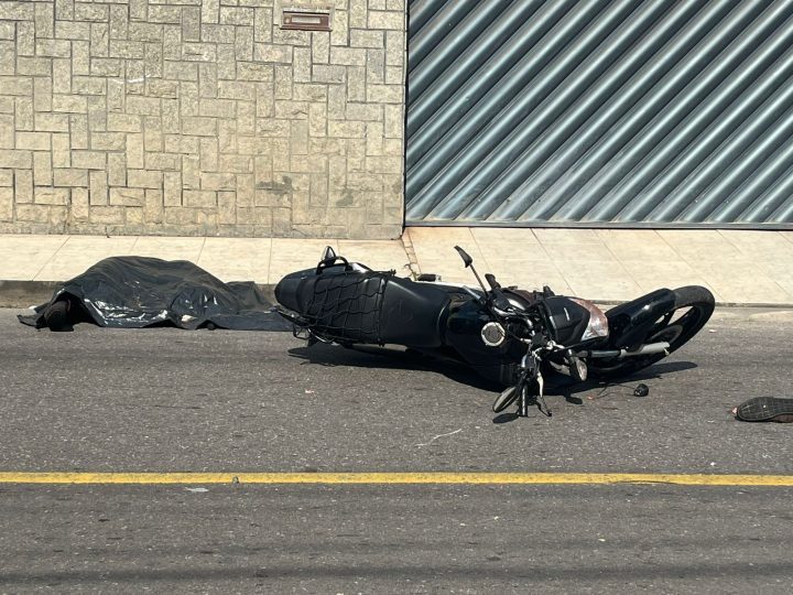 Motociclista por App morre após moto se chocar com caminhão em Manaus 1 WhatsApp Image 2025 01 20 at 15 28 07