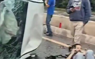 Motorista sobrevive após carro ter motor arrancado em acidente na BR-467