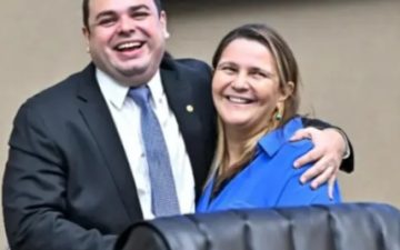 Roberto Cidade nomeia Mônica Santaella para secretaria estratégica do Governo