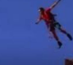 CRIADOR DO ROPE JUMP TAMBÉM M*RREU DURANTE SALTO EXTREMO