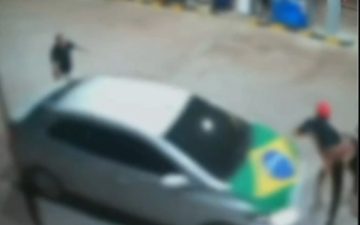 Vídeo flagra motorista atropelando homem de forma proposital em posto de combustíveis