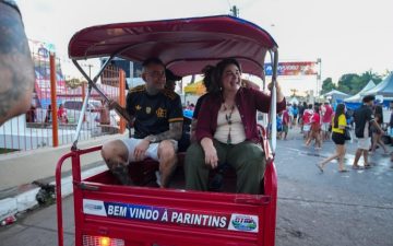 Professora Maria do Carmo defende Parintins como vitrine do Amazonas durante todo o ano