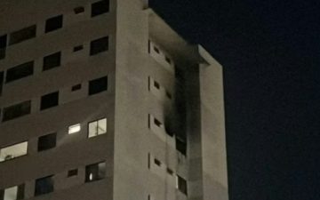 Incêndio atinge apartamento em condomínio no bairro Dom Pedro, em Manaus