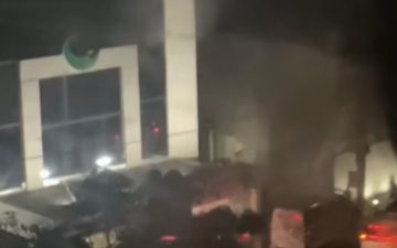 NOVAS IMAGENS MOSTRAM TRABALHADORES PASSANDO MAL APÓS VAZAMENTO DE GÁS EM MANAUS