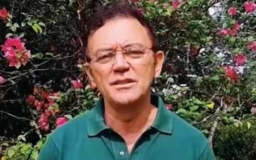 Enquanto prefeitura anuncia investimentos, alunos estudam em cozinha de igreja em Humaitá