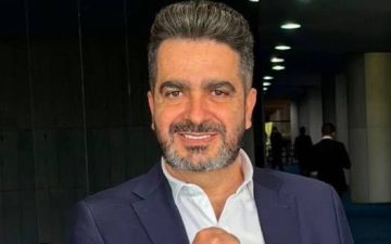 Pré-candidato promete iPhone grátis e internet por um ano para brasileiros