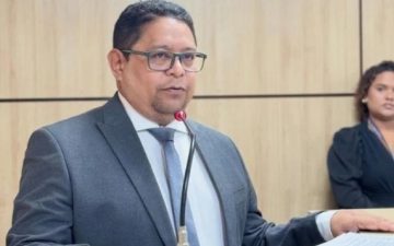 Prefeito de Tabatinga vira alvo de apuração do Ministério Público