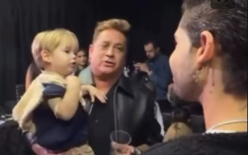Leonardo fica fora da festa do neto, mas não deixa aniversário passar em branco