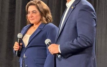 Flávio Bolsonaro declara apoio à Professora Maria e convida direita para ato em Manaus